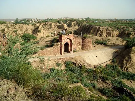 Shergarh-Fort-Dholpur-